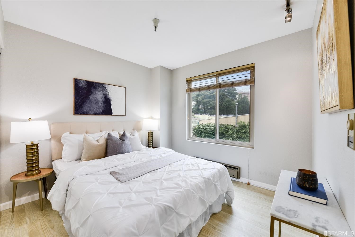 Detail Gallery Image 12 of 20 For 1920 Ocean Ave 2g,  San Francisco,  CA 94127 - 2 Beds | 1 Baths