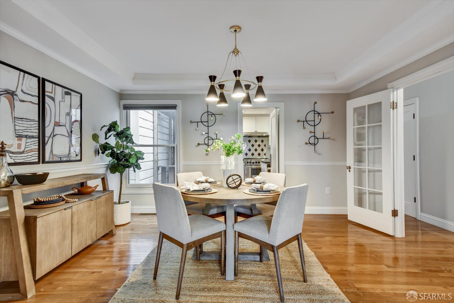 Detail Gallery Image 13 of 62 For 1258 York St, San Francisco,  CA 94110 - 3 Beds | 2/1 Baths