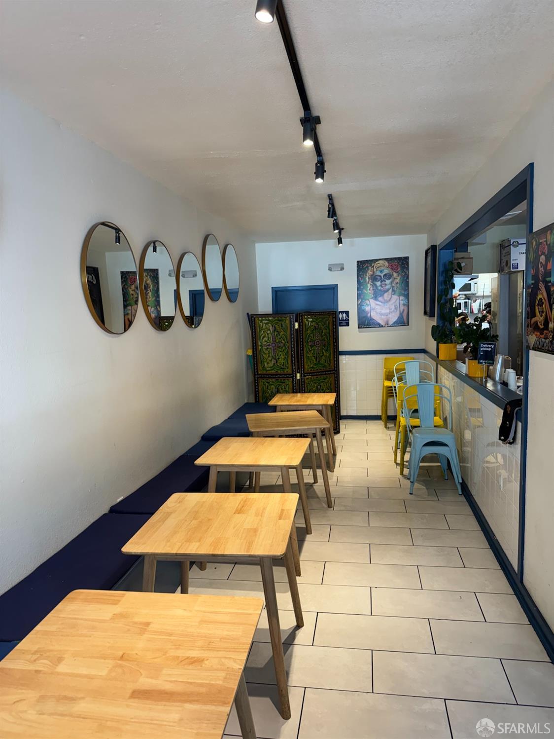 Detail Gallery Image 10 of 23 For 3265 22nd St, San Francisco,  CA 94110 - – Beds | – Baths