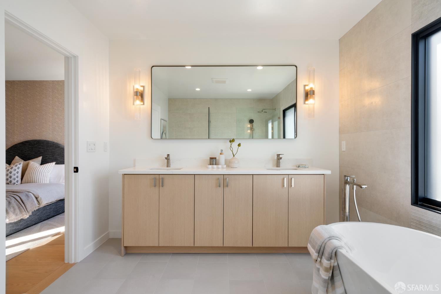 Detail Gallery Image 28 of 83 For 855 41st Ave, San Francisco,  CA 94121 - 4 Beds | 3/1 Baths