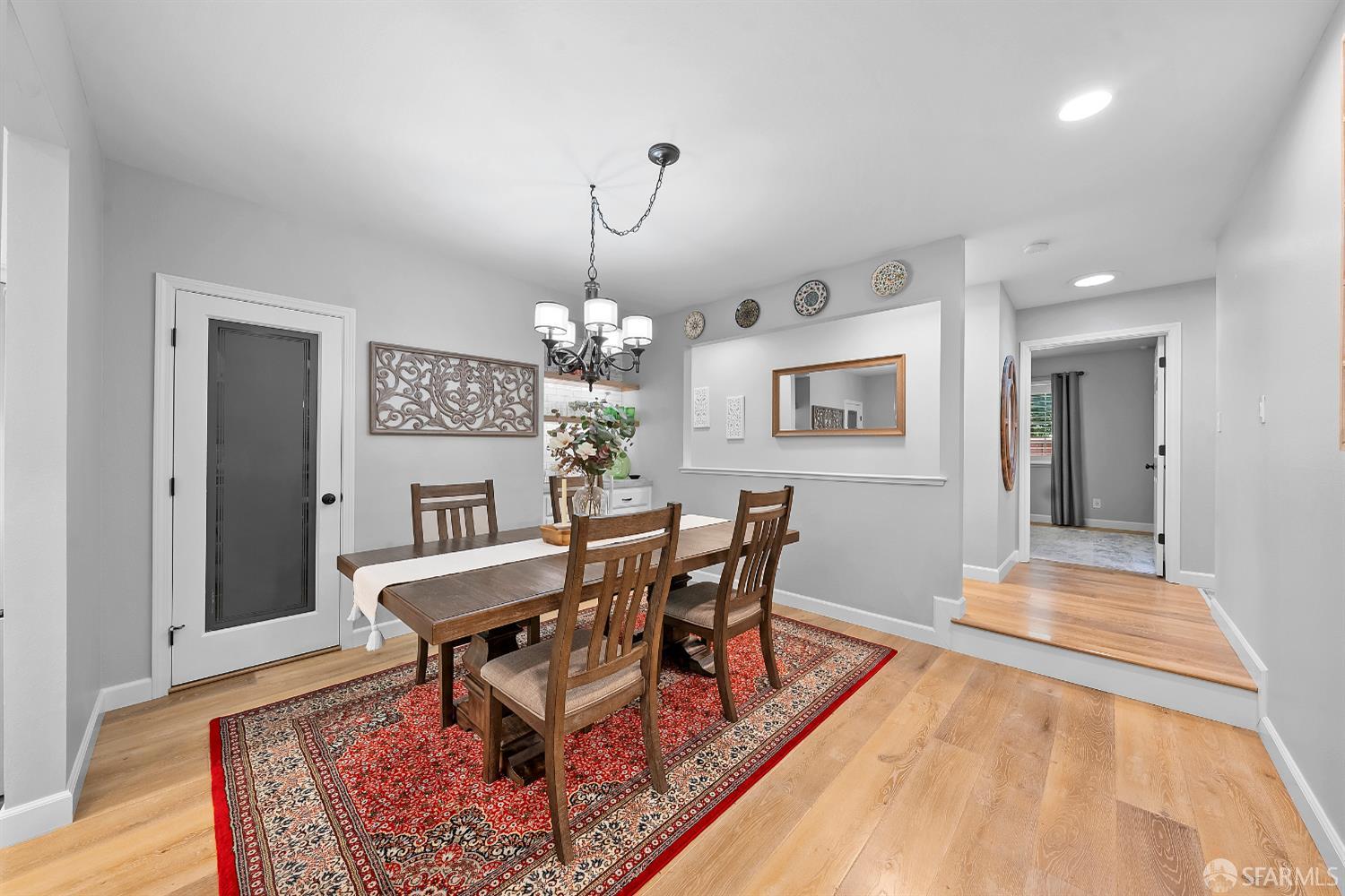 Detail Gallery Image 18 of 39 For 3299 Runnymede Ct, Pleasanton,  CA 94588 - 4 Beds | 2 Baths