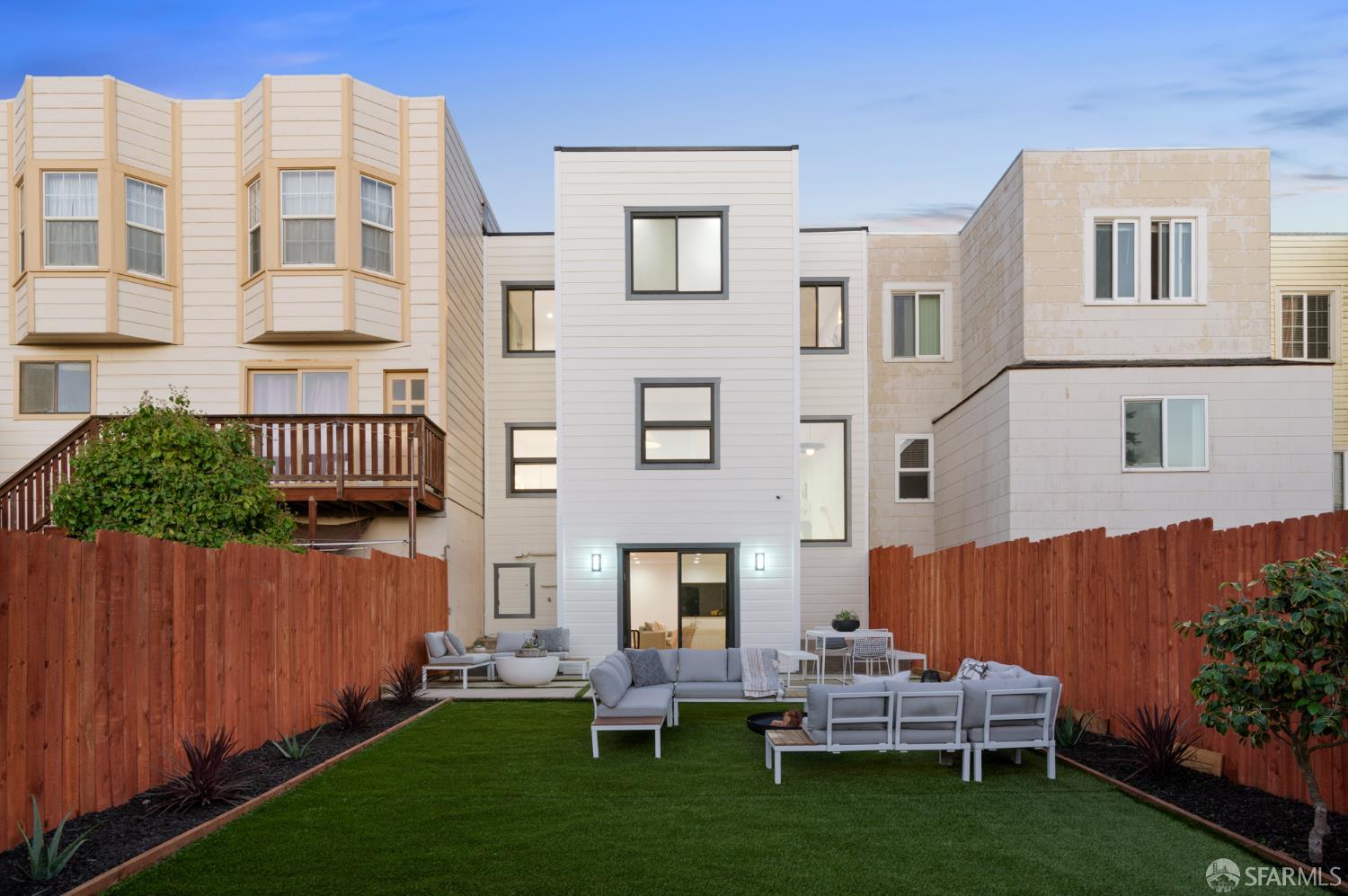 Detail Gallery Image 65 of 83 For 855 41st Ave, San Francisco,  CA 94121 - 4 Beds | 3/1 Baths