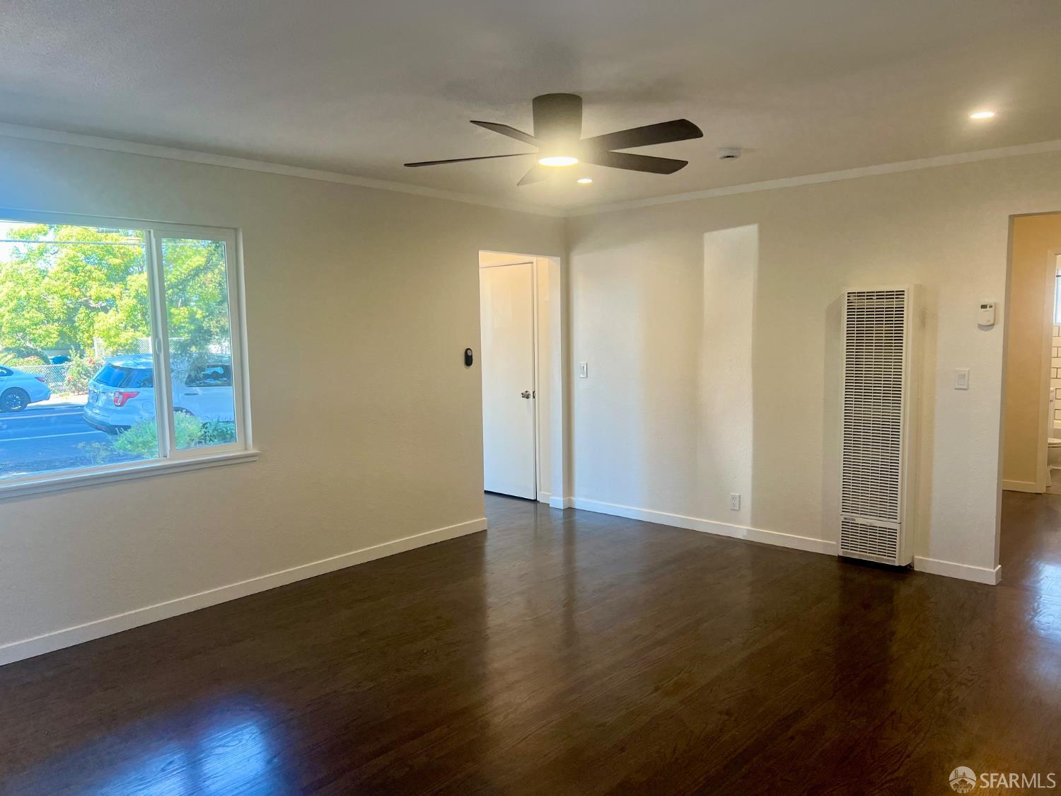 Detail Gallery Image 8 of 29 For 1029 Redwood Ave, Redwood City,  CA 94061 - – Beds | – Baths