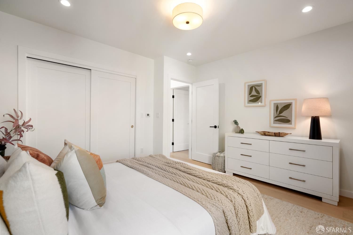 Detail Gallery Image 30 of 83 For 855 41st Ave, San Francisco,  CA 94121 - 4 Beds | 3/1 Baths