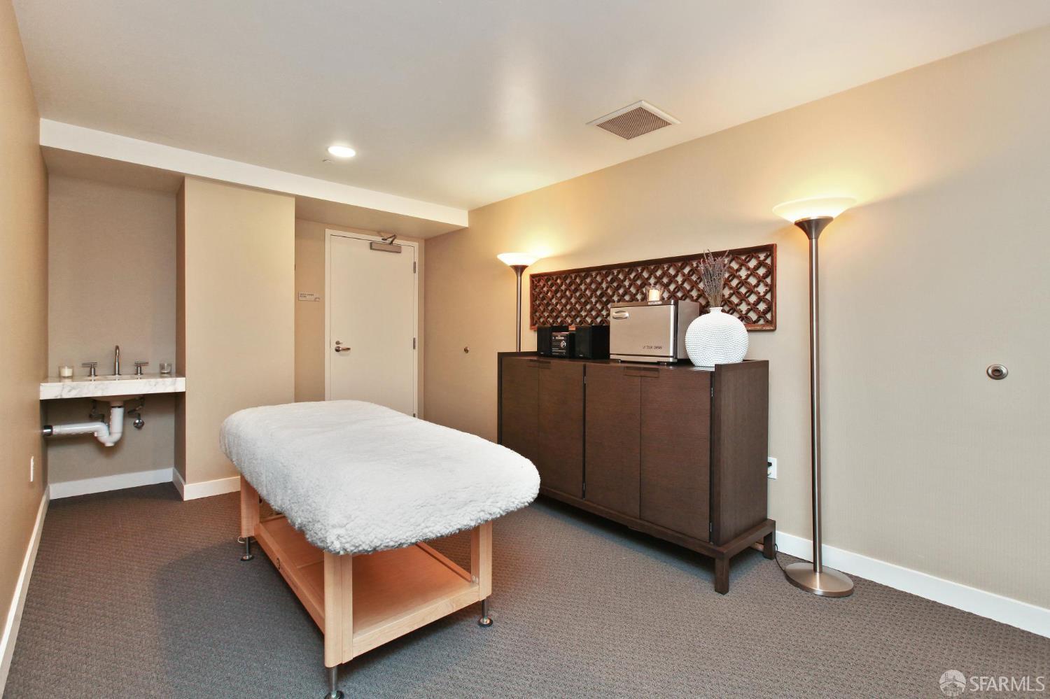 Detail Gallery Image 19 of 33 For 338 Spear St 12c,  San Francisco,  CA 94105 - 1 Beds | 1 Baths