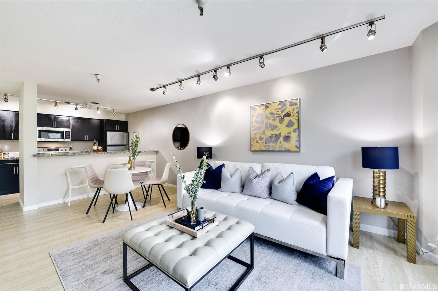 Detail Gallery Image 5 of 20 For 1920 Ocean Ave 2g,  San Francisco,  CA 94127 - 2 Beds | 1 Baths