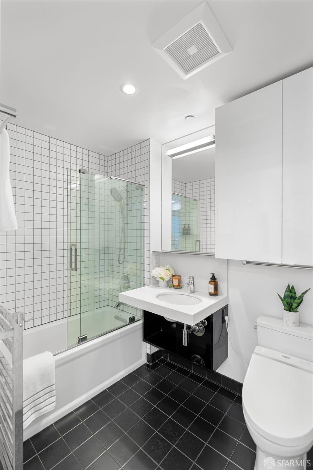 Detail Gallery Image 16 of 31 For 388 Fulton St #208,  San Francisco,  CA 94102 - 0 Beds | 1 Baths