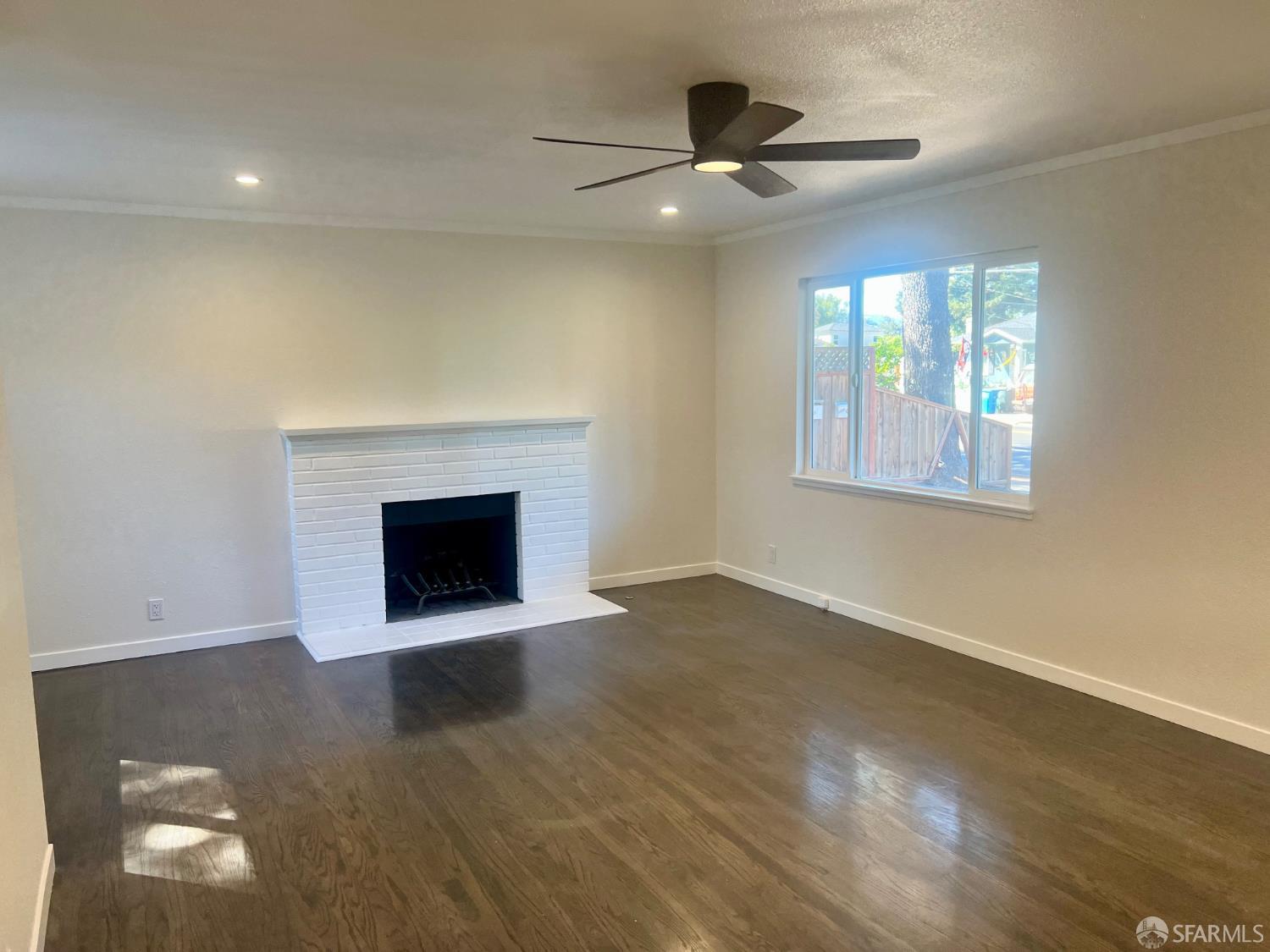 Detail Gallery Image 6 of 29 For 1029 Redwood Ave, Redwood City,  CA 94061 - – Beds | – Baths