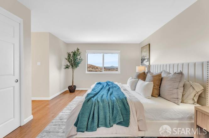 Detail Gallery Image 14 of 61 For 123 Appian Way, South San Francisco,  CA 94080 - 4 Beds | 3 Baths