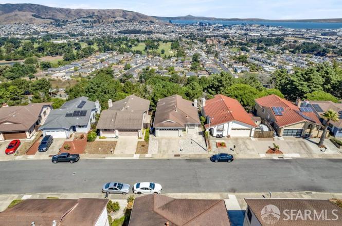 Detail Gallery Image 38 of 61 For 123 Appian Way, South San Francisco,  CA 94080 - 4 Beds | 3 Baths