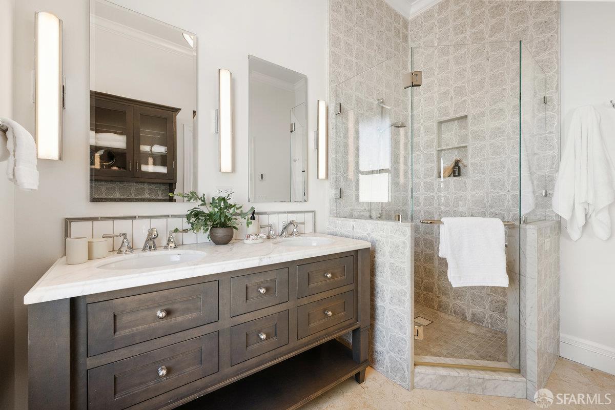 Photo #38: 425077741 Listing: Photo #38