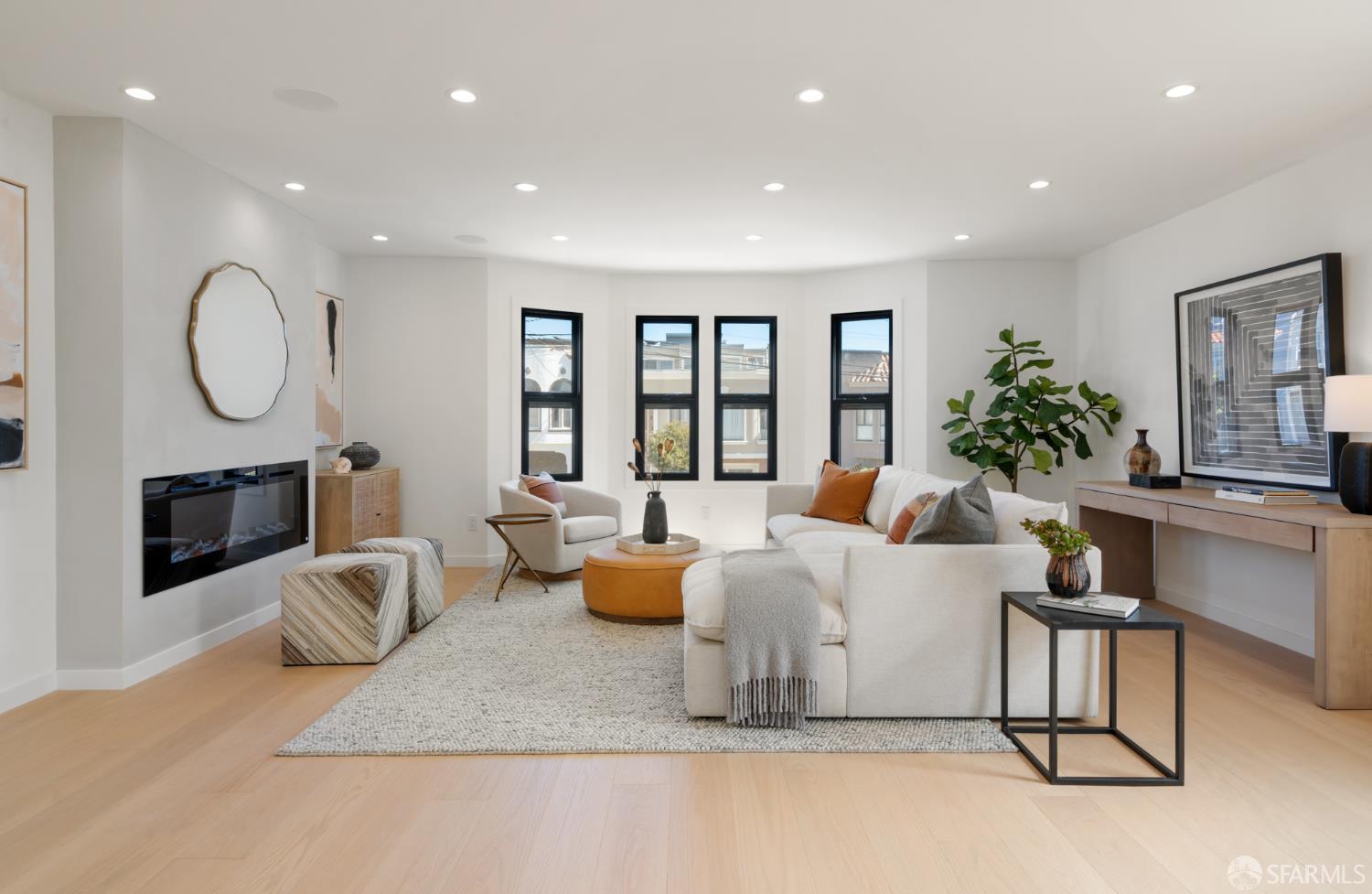 Detail Gallery Image 5 of 83 For 855 41st Ave, San Francisco,  CA 94121 - 4 Beds | 3/1 Baths