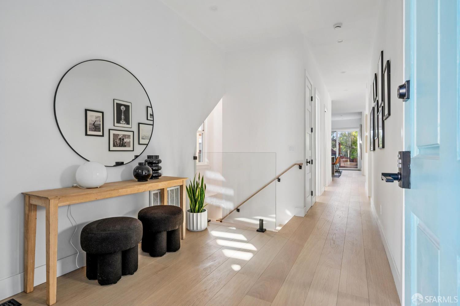 Photo #3: 425079431 Listing 