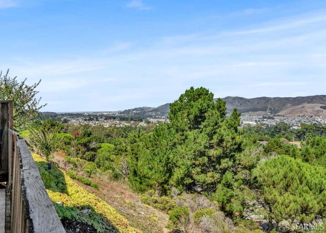 Detail Gallery Image 35 of 61 For 123 Appian Way, South San Francisco,  CA 94080 - 4 Beds | 3 Baths