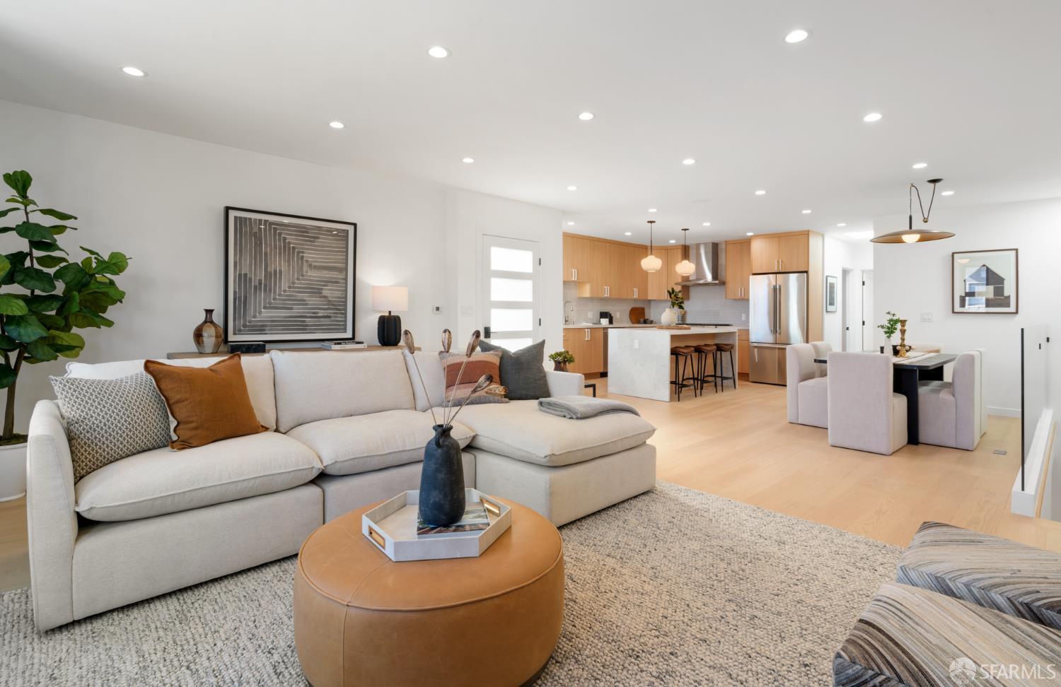 Detail Gallery Image 8 of 83 For 855 41st Ave, San Francisco,  CA 94121 - 4 Beds | 3/1 Baths