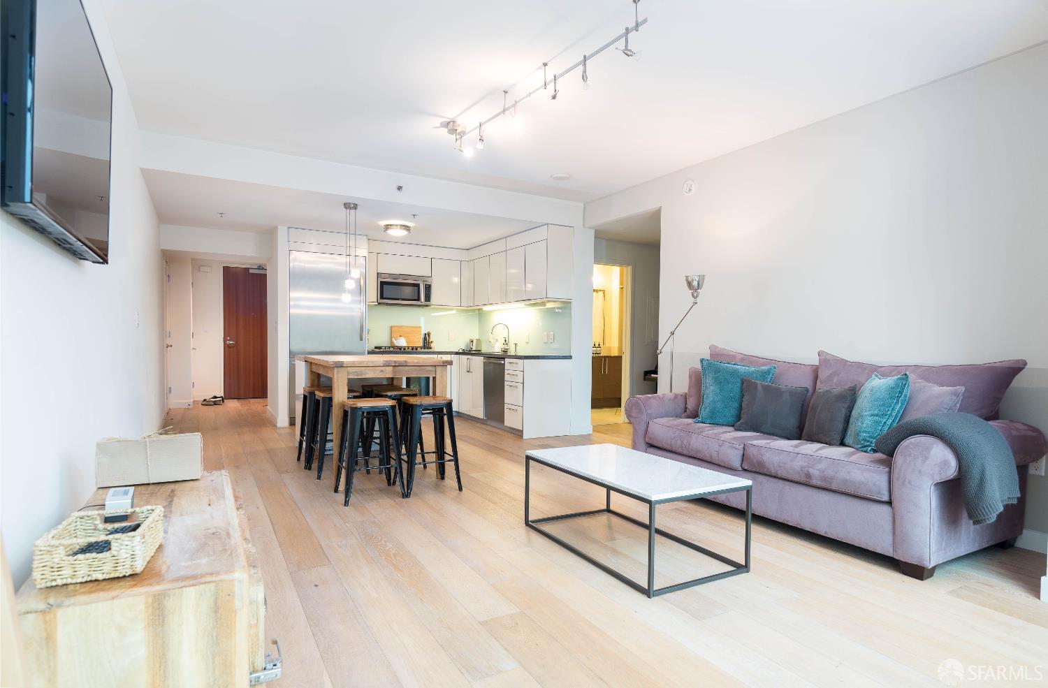 Detail Gallery Image 6 of 33 For 338 Spear St 12c,  San Francisco,  CA 94105 - 1 Beds | 1 Baths