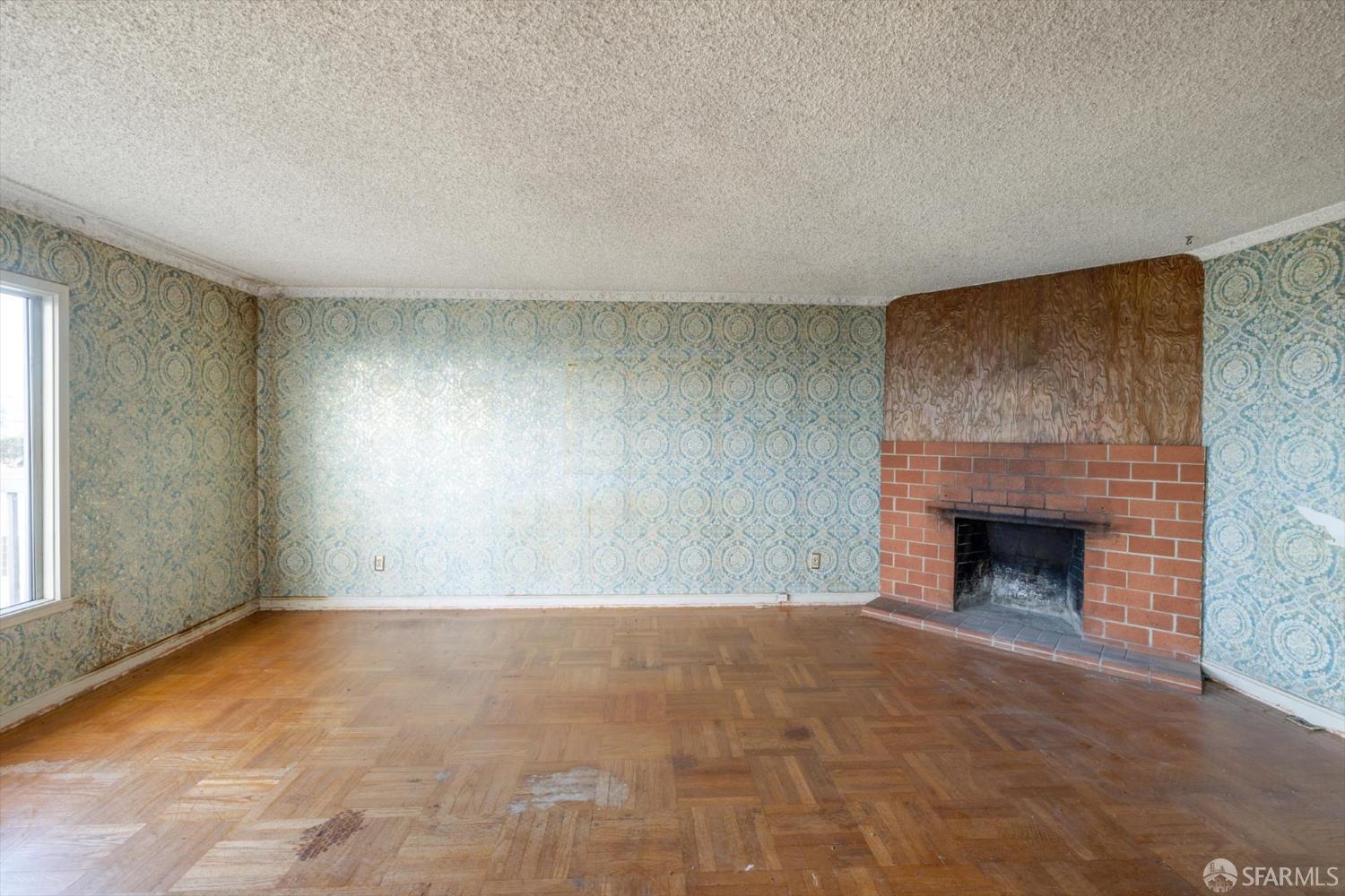 Detail Gallery Image 6 of 64 For 424 Garfield St, San Francisco,  CA 94132 - 4 Beds | 2 Baths