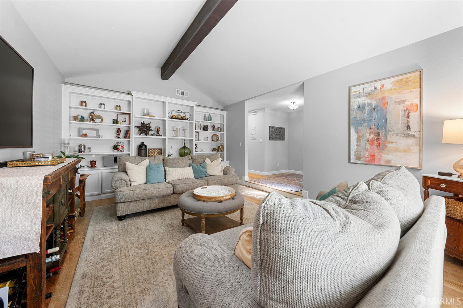 Detail Gallery Image 8 of 39 For 3299 Runnymede Ct, Pleasanton,  CA 94588 - 4 Beds | 2 Baths