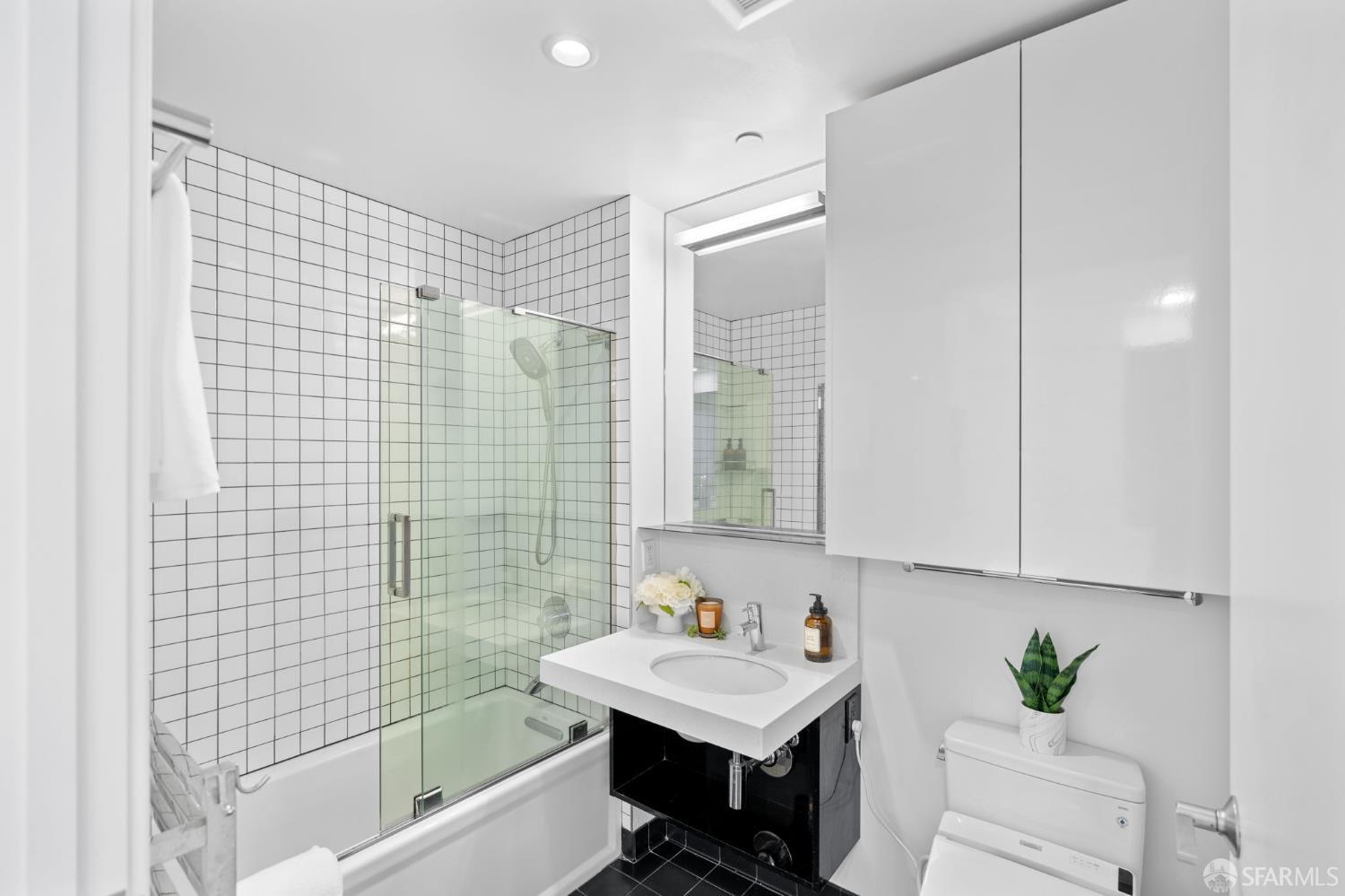 Detail Gallery Image 15 of 31 For 388 Fulton St #208,  San Francisco,  CA 94102 - 0 Beds | 1 Baths