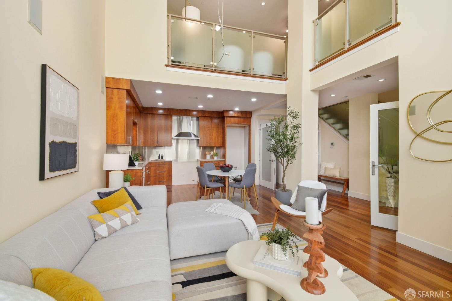 Detail Gallery Image 5 of 62 For 373 6th Ave, San Francisco,  CA 94118 - 3 Beds | 3/1 Baths