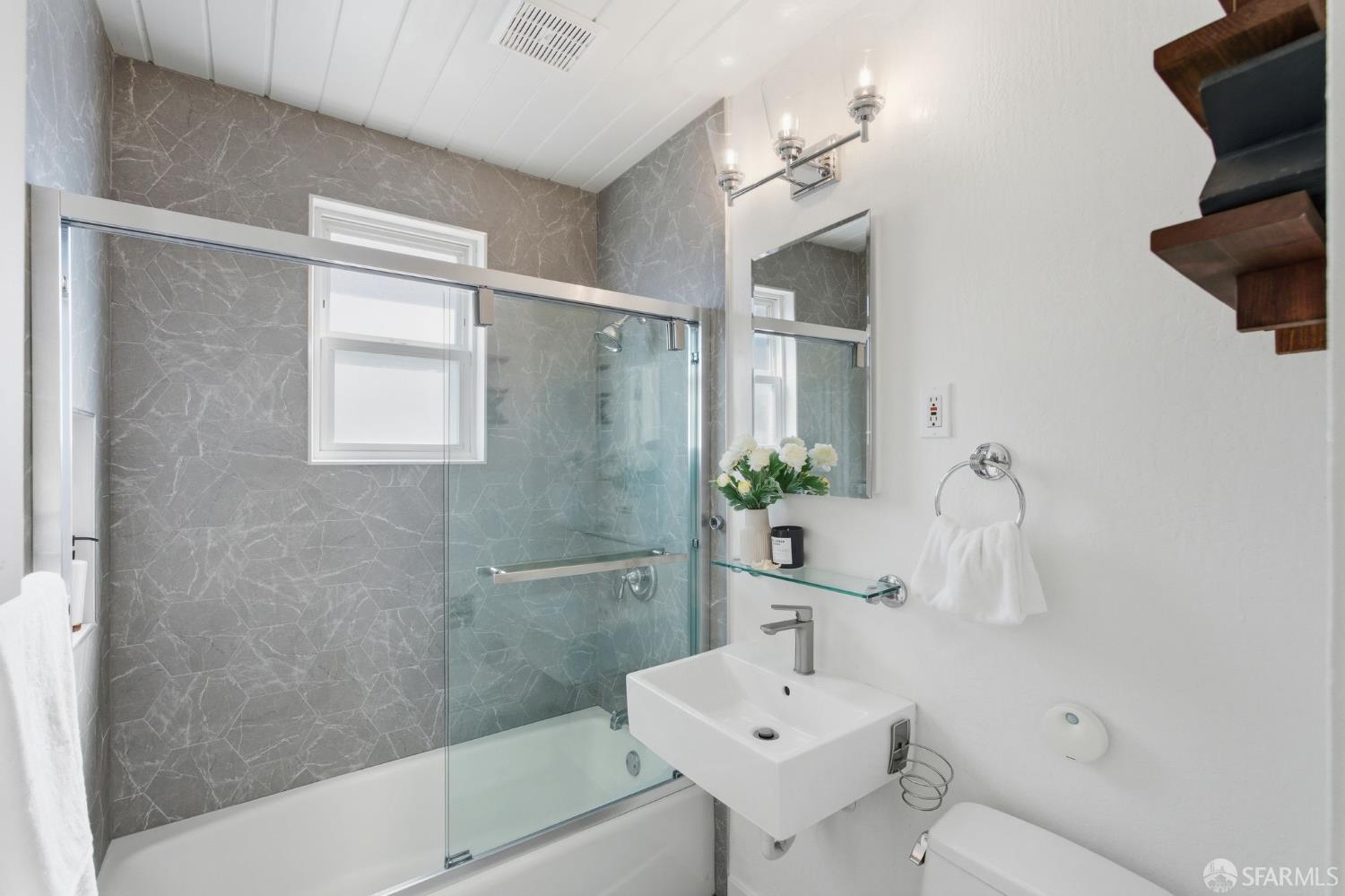 Detail Gallery Image 28 of 36 For 915 S Tantau Ave, Cupertino,  CA 95014 - 4 Beds | 2 Baths