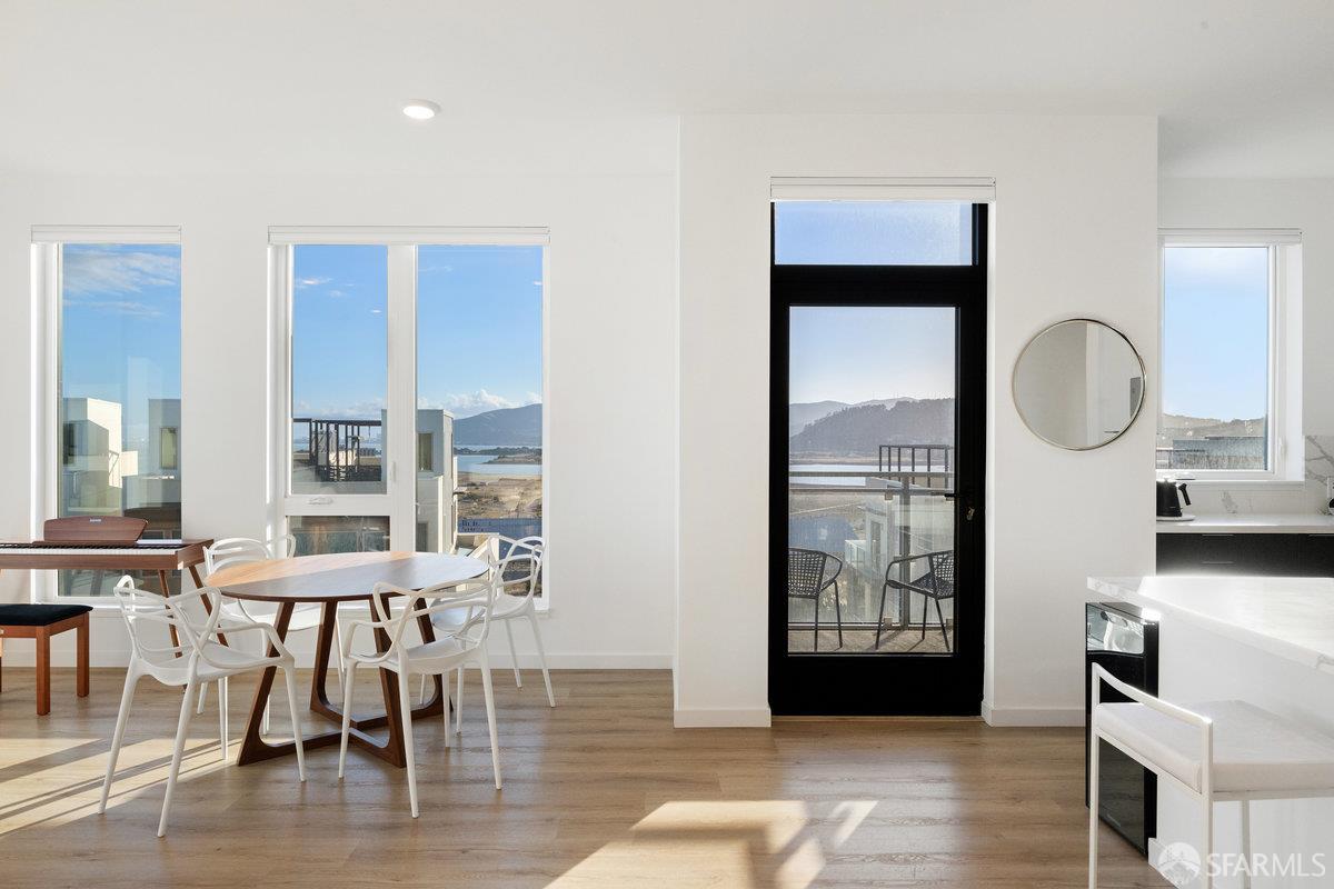 Detail Gallery Image 8 of 57 For 52 Kirkwood Ave #426,  San Francisco,  CA 94124 - 2 Beds | 2 Baths