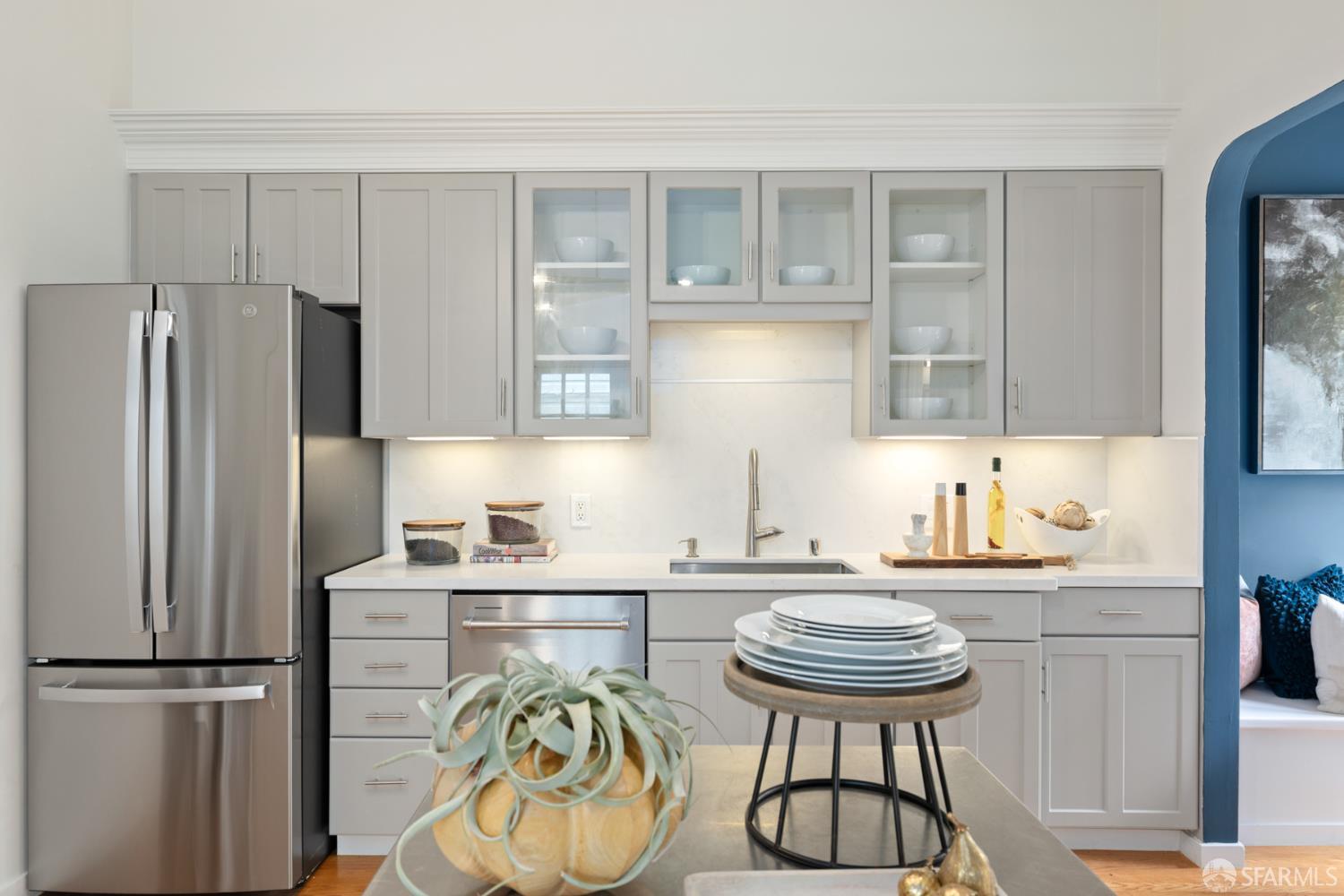 Detail Gallery Image 16 of 30 For 3110 Buchanan St, San Francisco,  CA 94123 - 2 Beds | 1/1 Baths