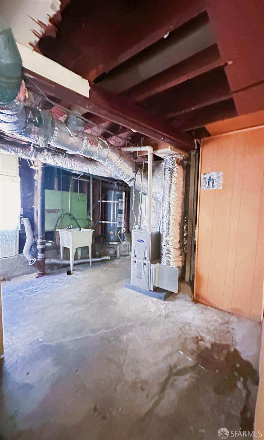 Detail Gallery Image 7 of 32 For 322 Commercial Ave, South San Francisco,  CA 94080 - 3 Beds | 1/1 Baths