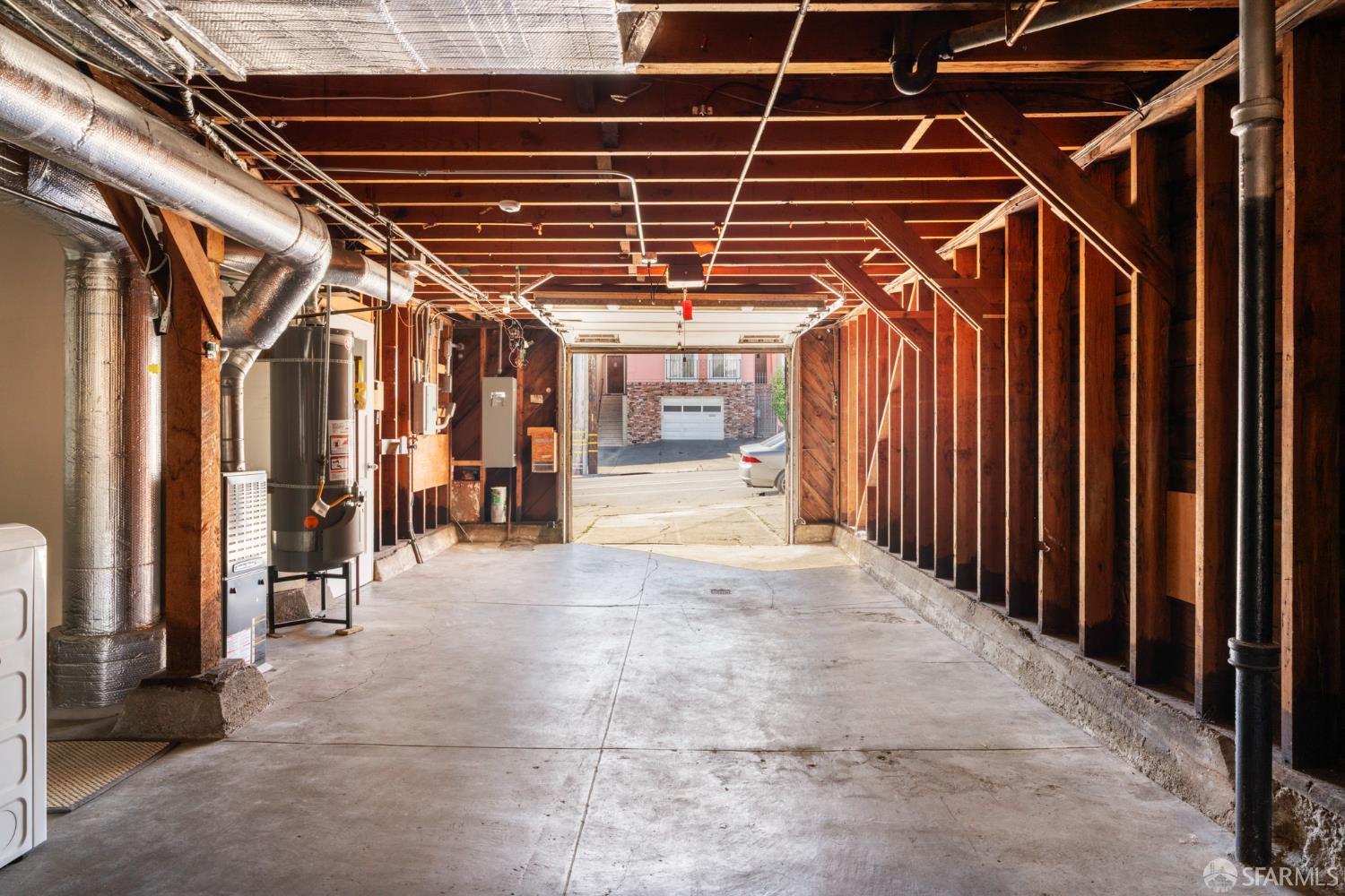 Detail Gallery Image 28 of 33 For 2114 20th Ave, San Francisco,  CA 94116 - 3 Beds | 2 Baths