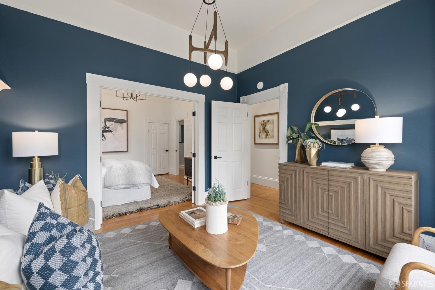 Detail Gallery Image 7 of 30 For 3110 Buchanan St, San Francisco,  CA 94123 - 2 Beds | 1/1 Baths