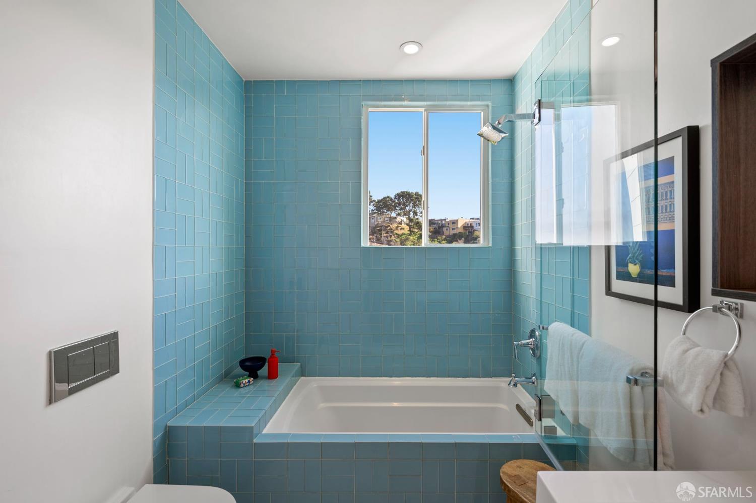 Detail Gallery Image 46 of 81 For 11 Encline Ct, San Francisco,  CA 94127 - 3 Beds | 3/1 Baths