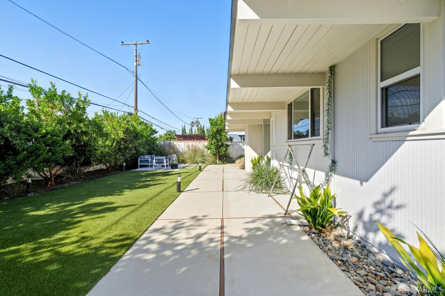 Detail Gallery Image 34 of 36 For 915 S Tantau Ave, Cupertino,  CA 95014 - 4 Beds | 2 Baths