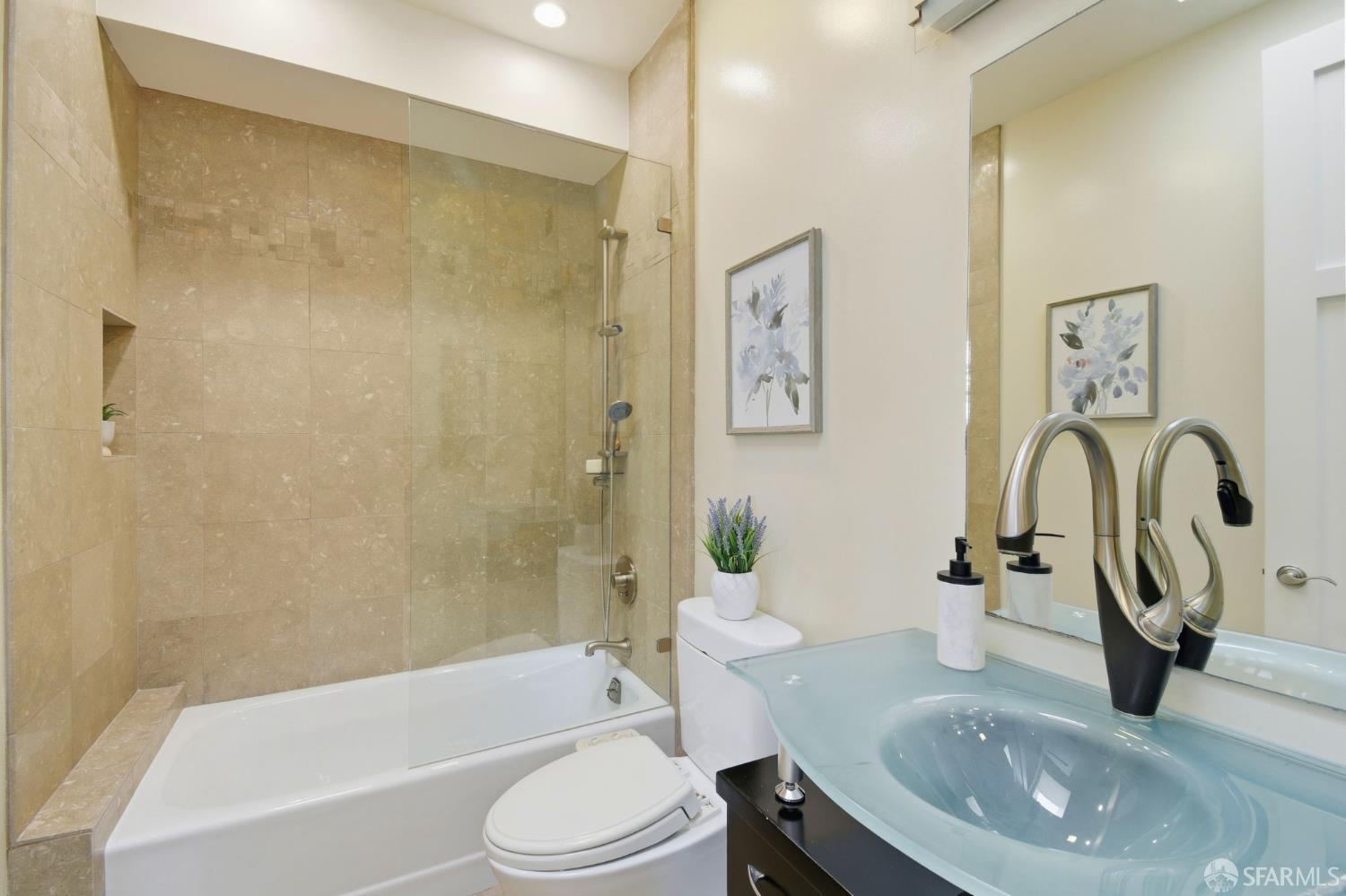 Detail Gallery Image 32 of 70 For 371 6th Ave, San Francisco,  CA 94118 - 3 Beds | 3 Baths