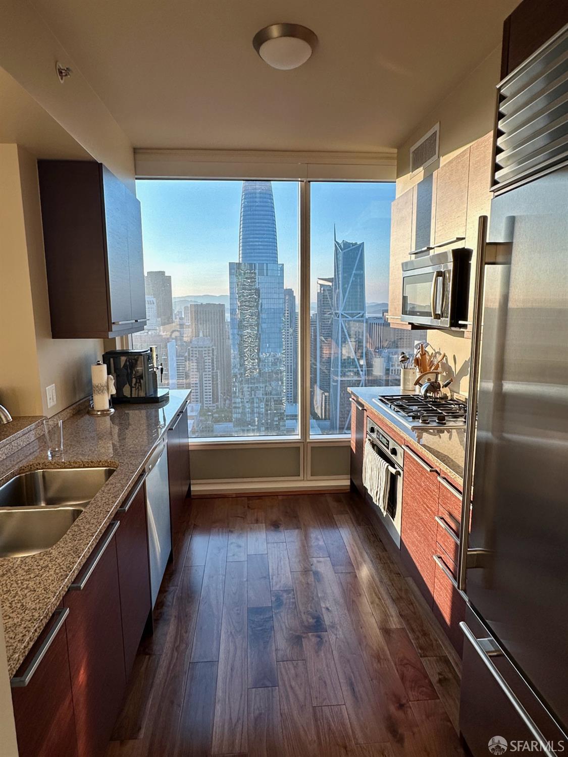 Detail Gallery Image 4 of 15 For 425 1st St #4806,  San Francisco,  CA 94105 - 2 Beds | 2 Baths