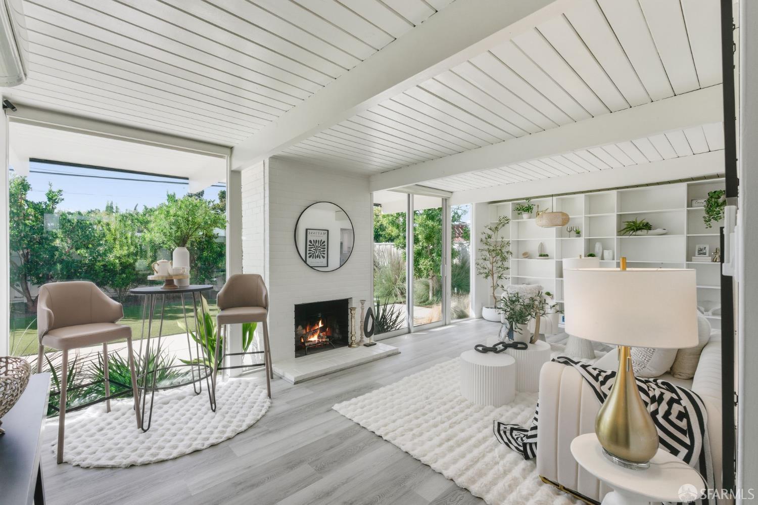 Detail Gallery Image 8 of 36 For 915 S Tantau Ave, Cupertino,  CA 95014 - 4 Beds | 2 Baths