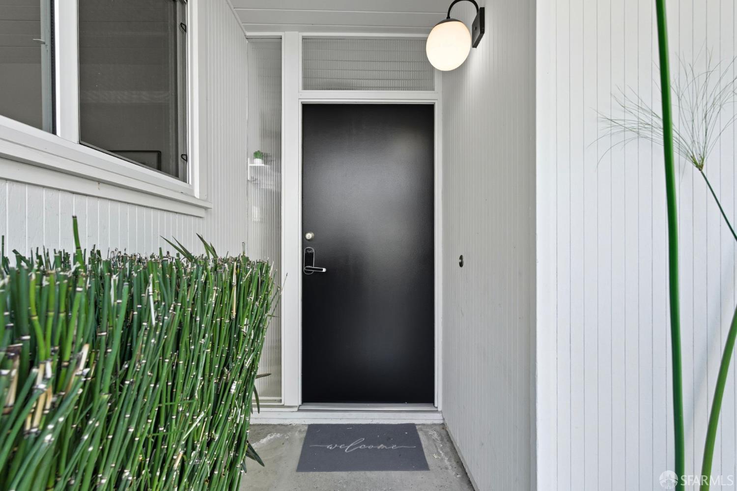 Detail Gallery Image 4 of 36 For 915 S Tantau Ave, Cupertino,  CA 95014 - 4 Beds | 2 Baths