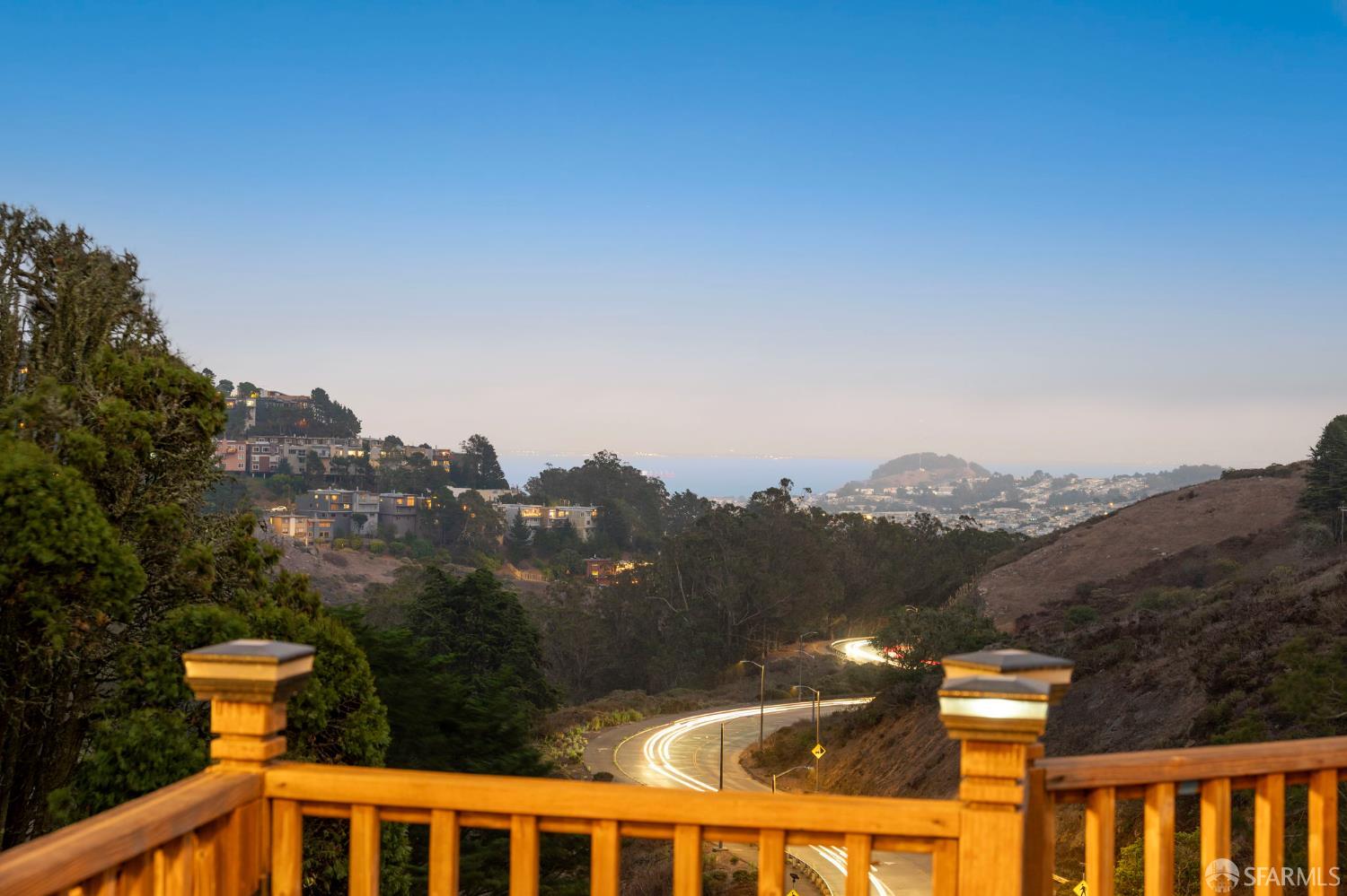 Detail Gallery Image 71 of 81 For 11 Encline Ct, San Francisco,  CA 94127 - 3 Beds | 3/1 Baths