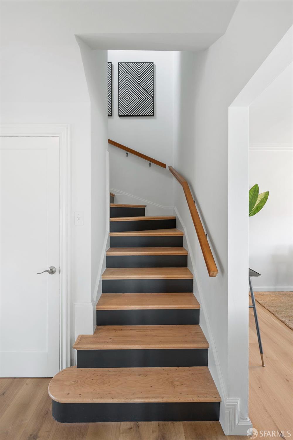 Detail Gallery Image 37 of 81 For 11 Encline Ct, San Francisco,  CA 94127 - 3 Beds | 3/1 Baths