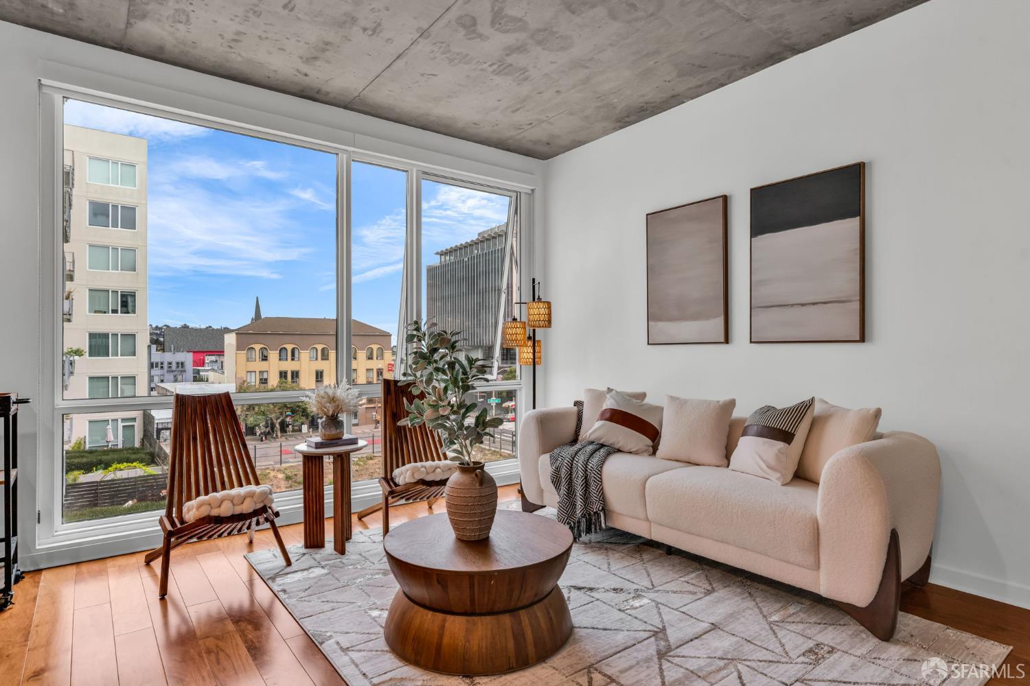 Detail Gallery Image 4 of 36 For 45 Bartlett St #416,  San Francisco,  CA 94110 - 1 Beds | 1 Baths
