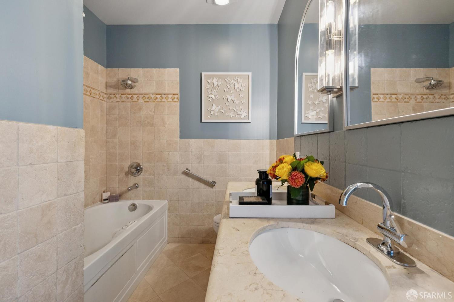 Photo #22: 425079672 Listing: Photo #22