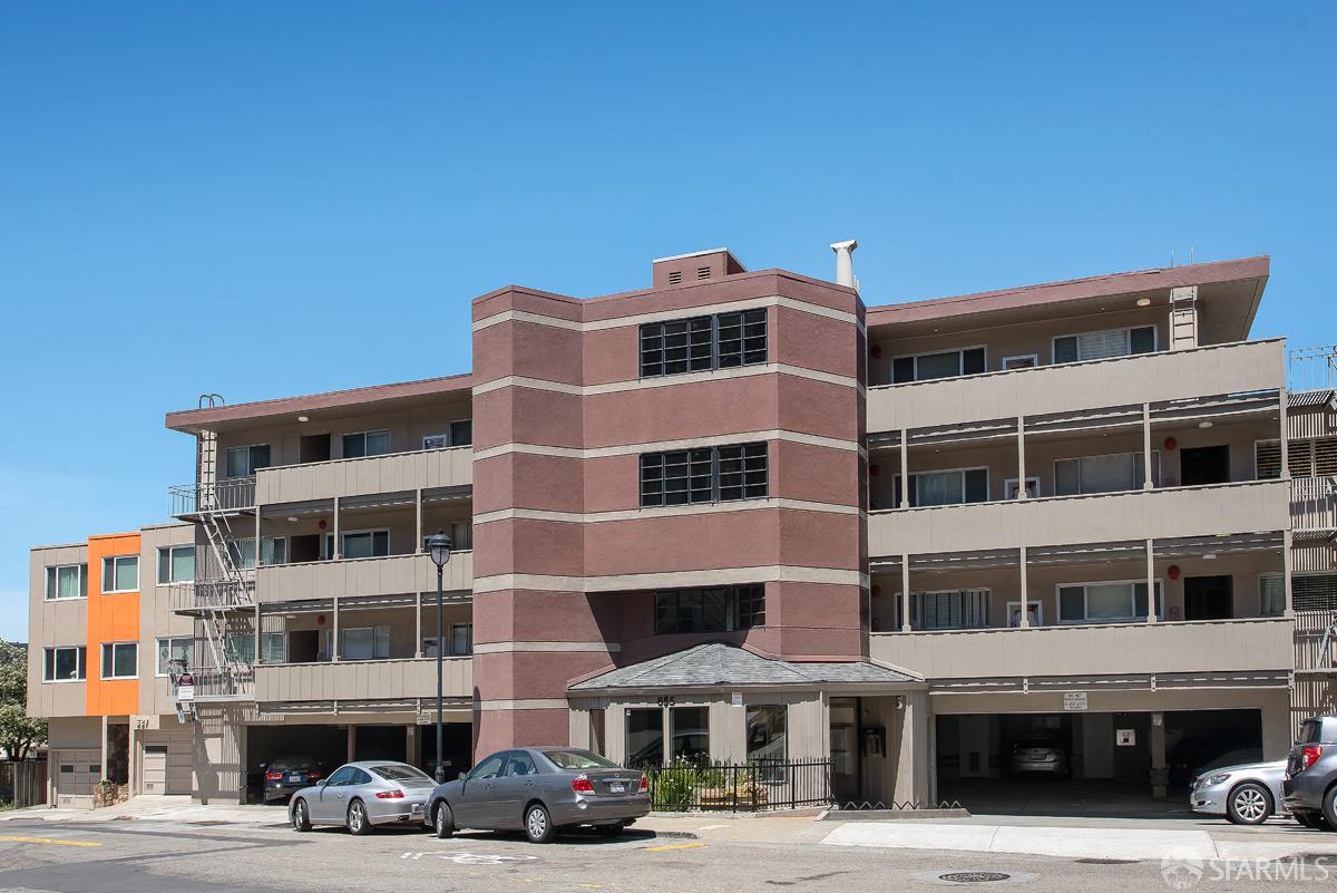 655 Corbett Avenue 301