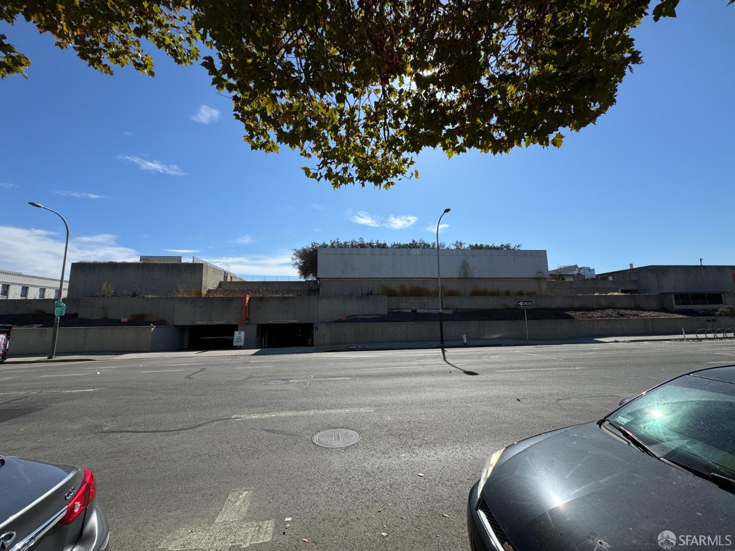 Detail Gallery Image 12 of 17 For 1109 Oak St, Oakland,  CA 94607 - – Beds | – Baths