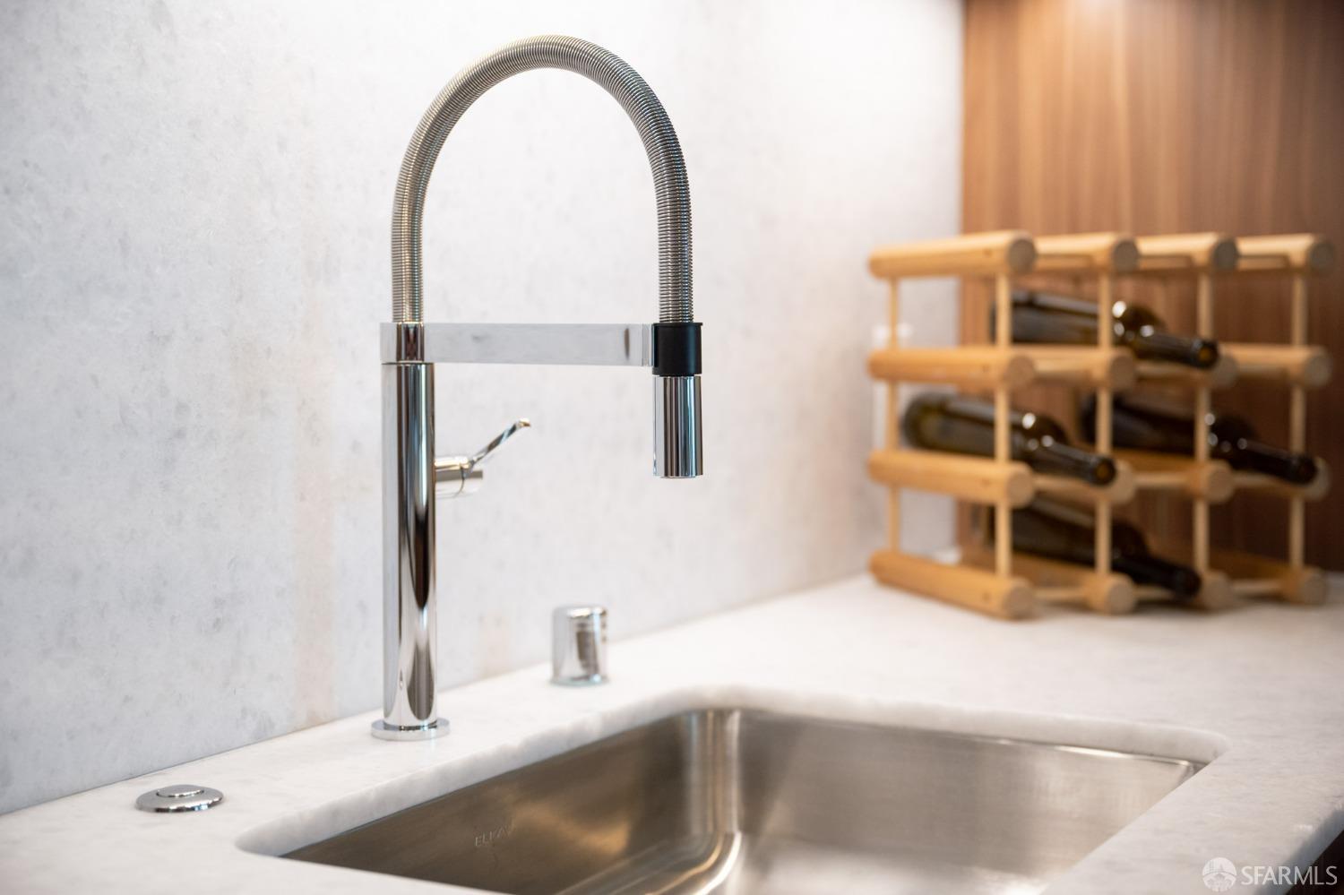 Photo #9: 425080151 Listing: Photo #9