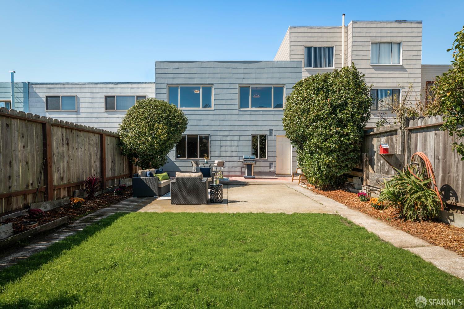 Detail Gallery Image 26 of 33 For 2114 20th Ave, San Francisco,  CA 94116 - 3 Beds | 2 Baths