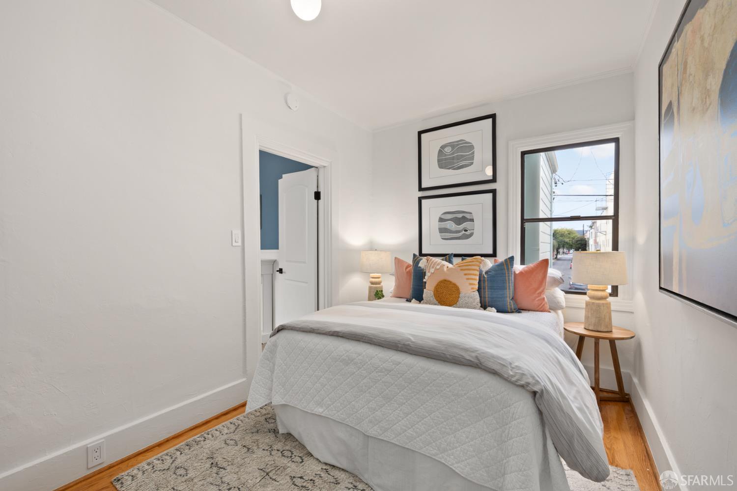 Detail Gallery Image 13 of 30 For 3110 Buchanan St, San Francisco,  CA 94123 - 2 Beds | 1/1 Baths