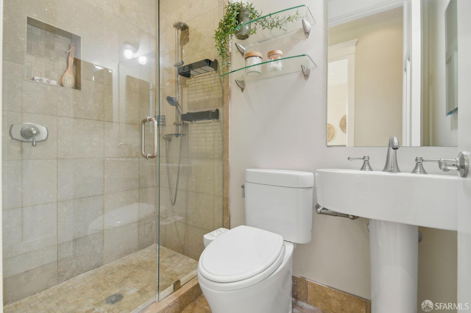 Detail Gallery Image 31 of 70 For 371 6th Ave, San Francisco,  CA 94118 - 3 Beds | 3 Baths