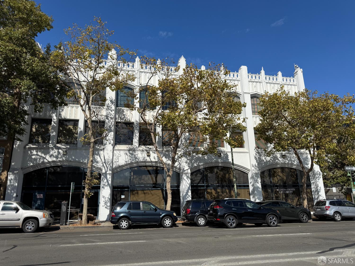 Detail Gallery Image 2 of 17 For 1109 Oak St, Oakland,  CA 94607 - – Beds | – Baths