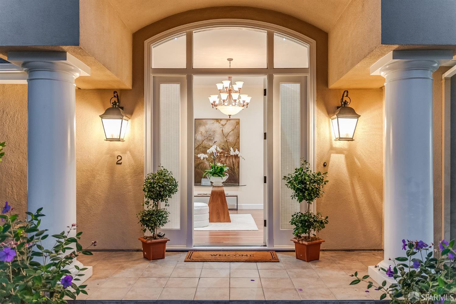 Detail Gallery Image 5 of 51 For 2 Callado Way, Atherton,  CA 94027 - 5 Beds | 4/1 Baths