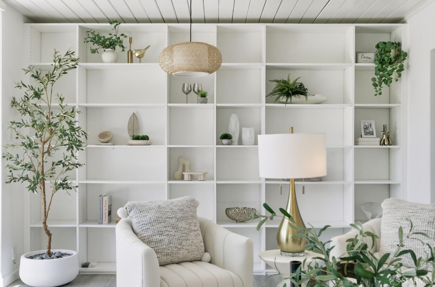 Detail Gallery Image 9 of 36 For 915 S Tantau Ave, Cupertino,  CA 95014 - 4 Beds | 2 Baths