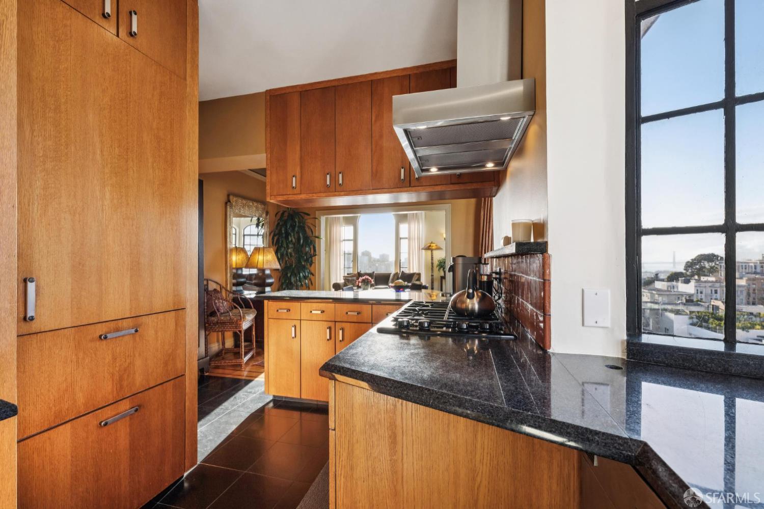 Photo #12: 425079283 Listing: Photo #12